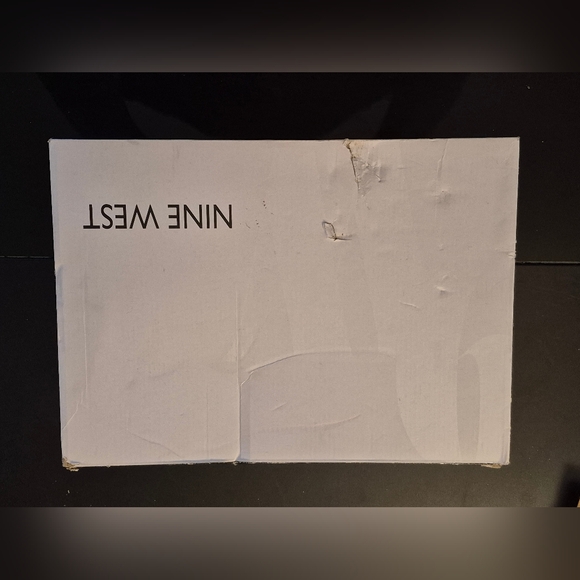 NINE WEST , women's high top heel size 5.5 - Picture 3 of 8